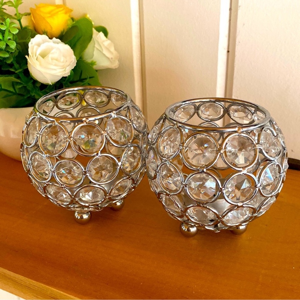 Set of 2 Crystal Style Globes Candles Holders with Silver Detailing